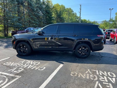 2022 Jeep Grand Cherokee L Altitude
