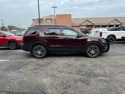 2019 Ford Explorer Sport