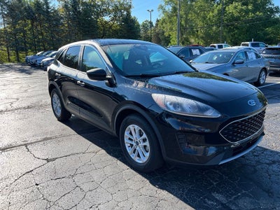 2020 Ford Escape SE