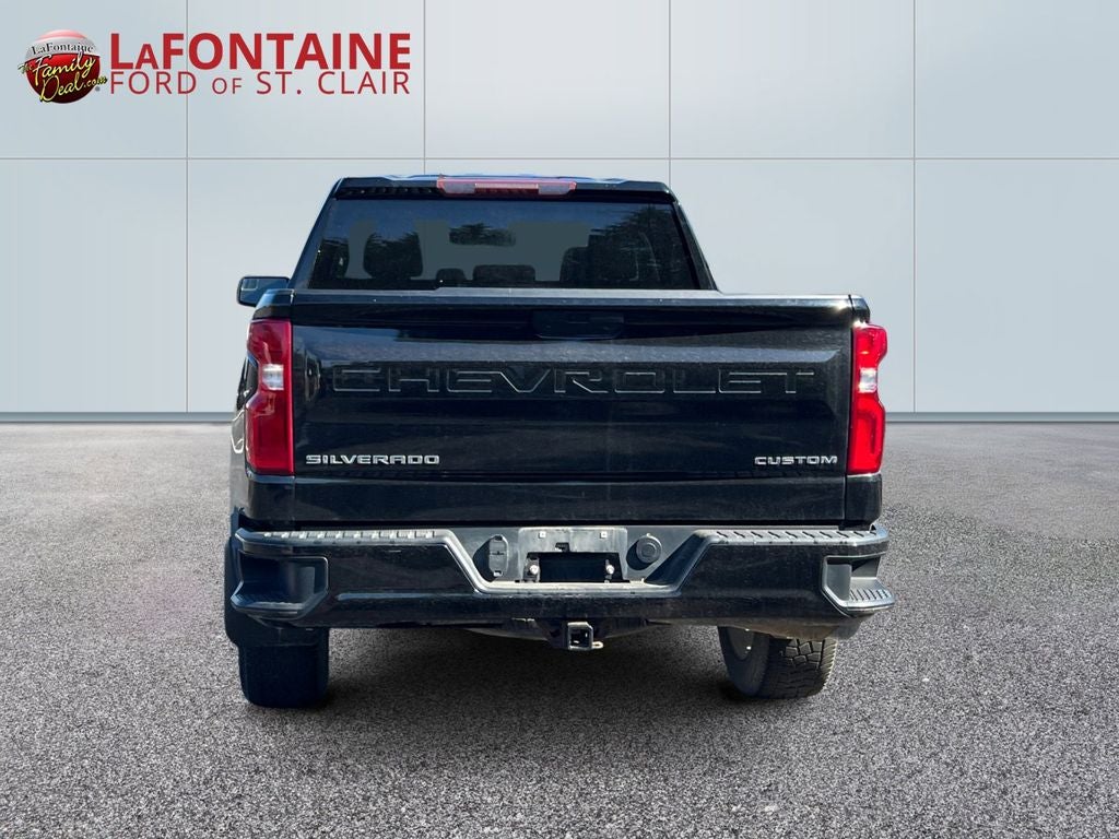 2021 Chevrolet Silverado 1500 Custom