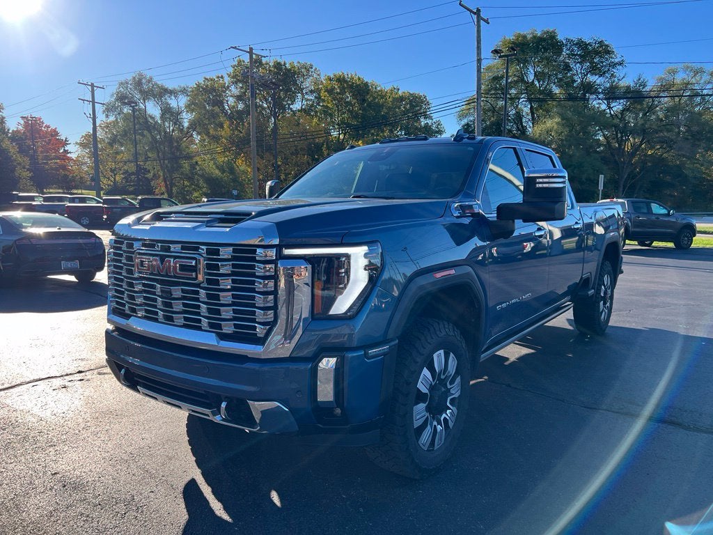 2025 GMC Sierra 2500HD Denali