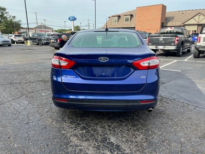 2014 Ford Fusion SE