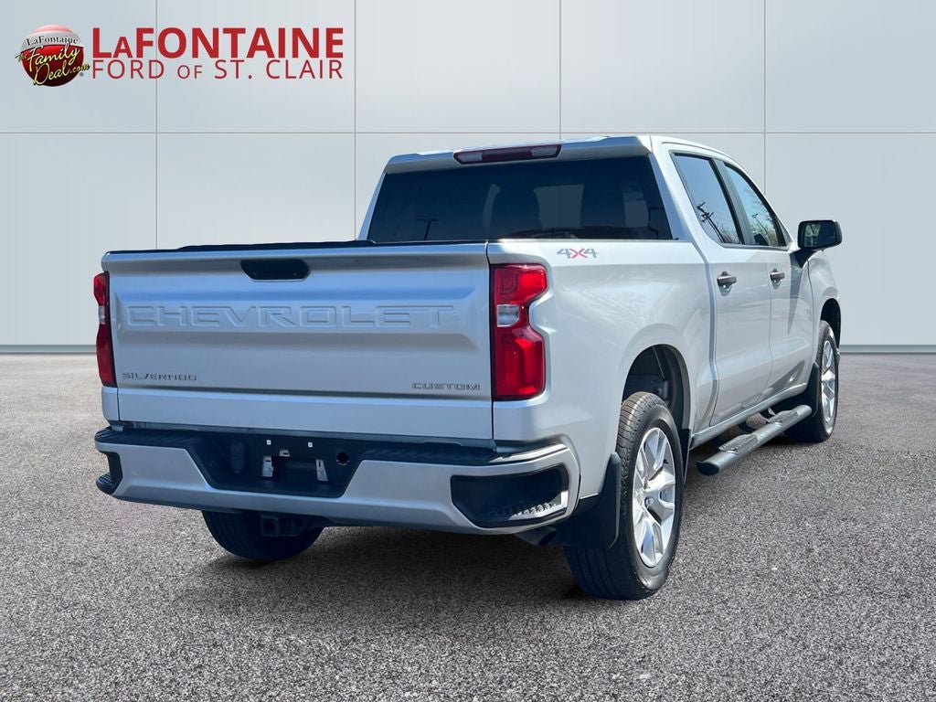 2021 Chevrolet Silverado 1500 Custom