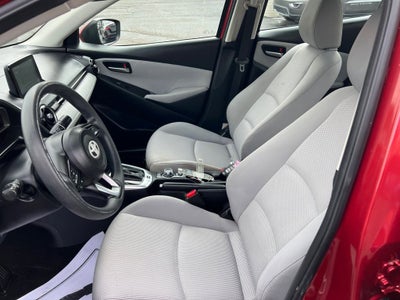 2019 Toyota Yaris LE