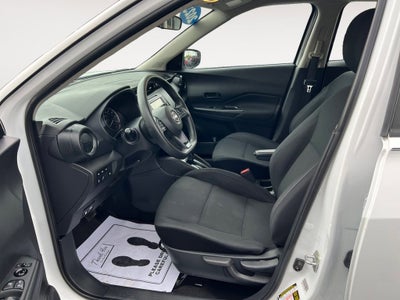 2023 Nissan Kicks S