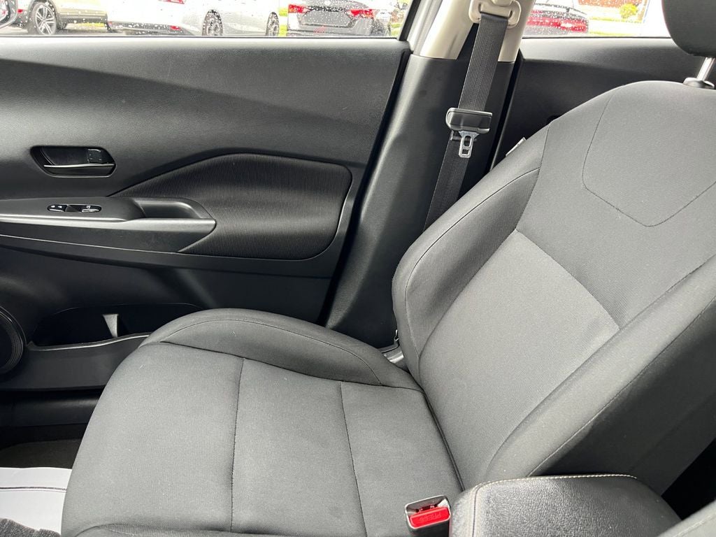 2023 Nissan Kicks S