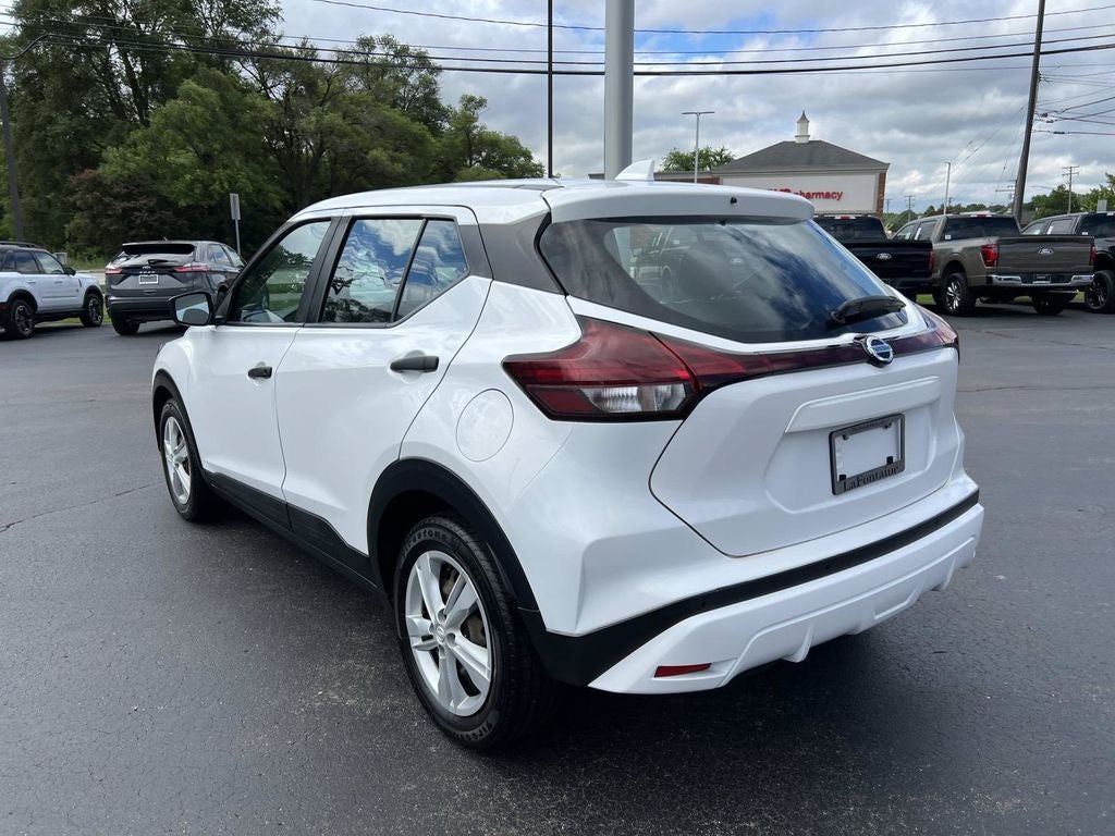2021 Nissan Kicks S