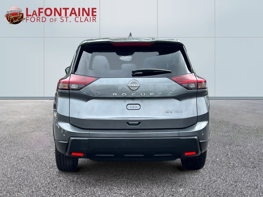 2024 Nissan Rogue SV