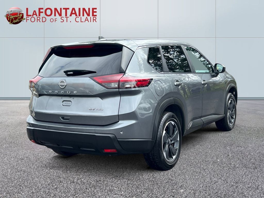 2024 Nissan Rogue SV