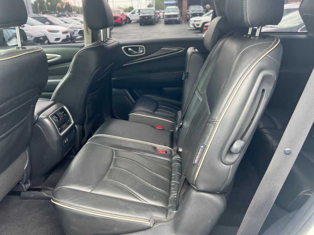 2019 INFINITI QX60 LUXE