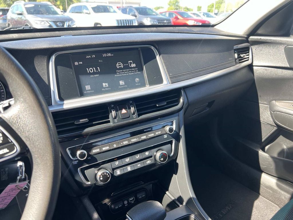 2020 Kia Optima LX
