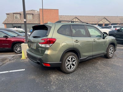 2020 Subaru Forester Premium