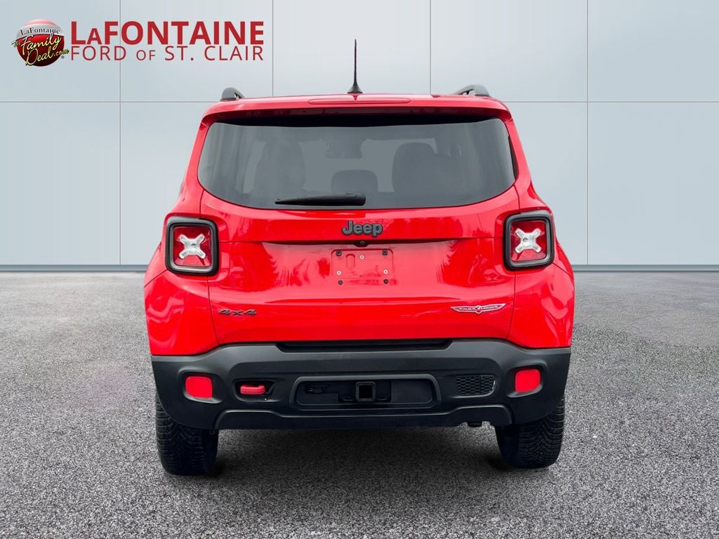 2016 Jeep Renegade Trailhawk