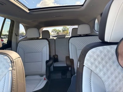 2024 GMC Acadia Denali