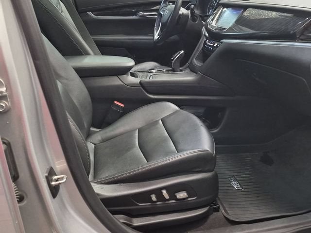 2020 Cadillac XT6 FWD Premium Luxury
