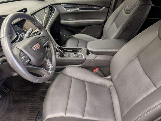 2022 Cadillac XT6 Premium Luxury