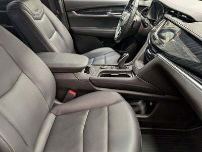 2022 Cadillac XT6 Premium Luxury