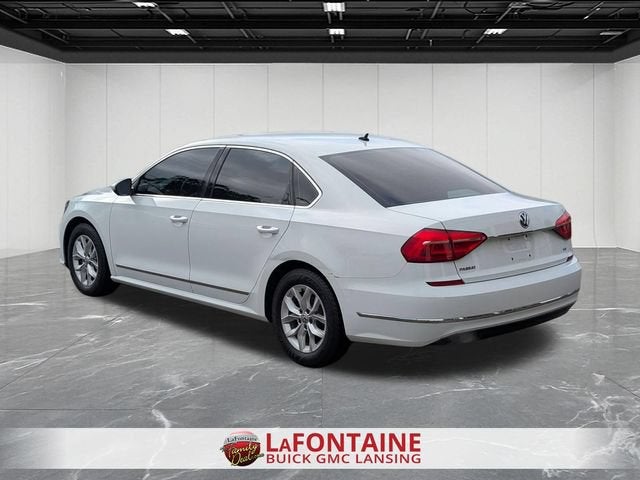 2016 Volkswagen Passat 1.8T S