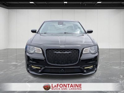 2022 Chrysler 300 Touring L