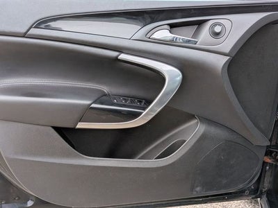 2013 Buick Regal Premium 1