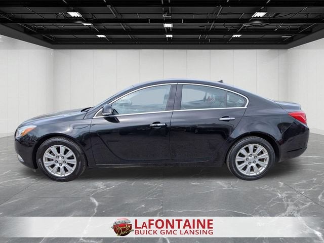 2013 Buick Regal Premium 1