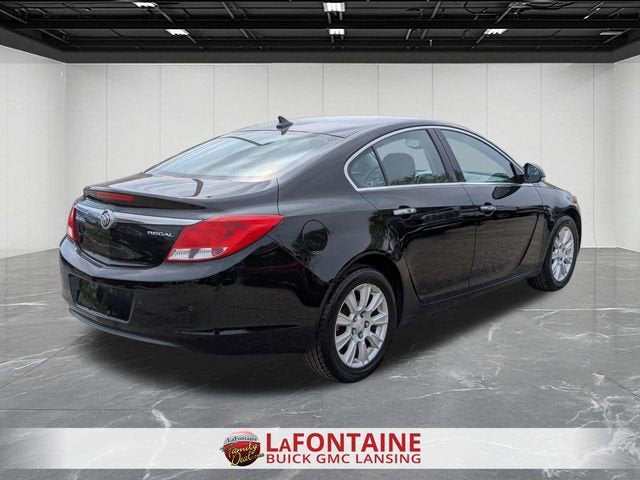 2013 Buick Regal Premium 1
