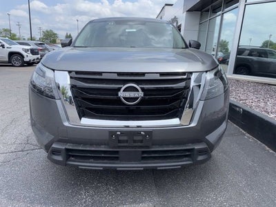 2025 Nissan Pathfinder SV 4WD