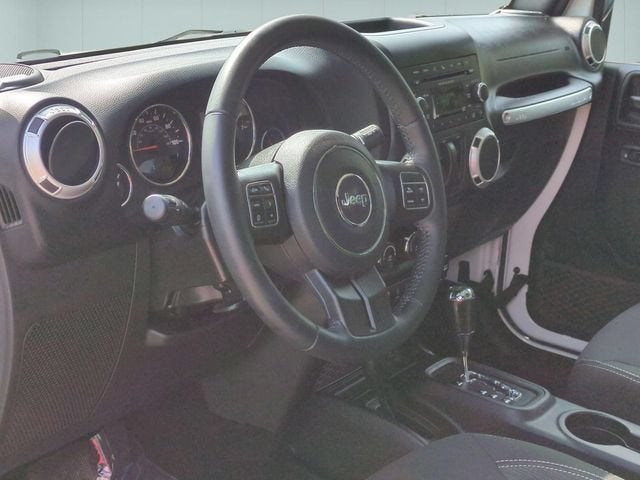 2018 Jeep Wrangler JK Sahara 4x4