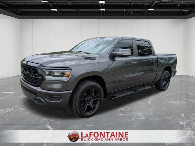 2020 RAM 1500 Big Horn Crew Cab 4x4 5'7" Box