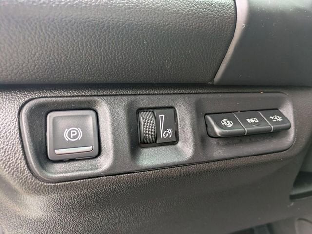 2021 GMC Acadia AT4