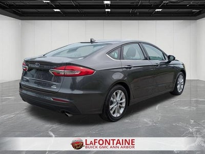2020 Ford Fusion SE