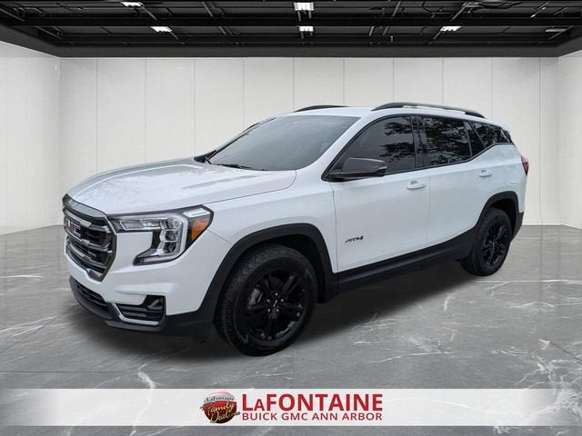 2024 GMC Terrain AT4