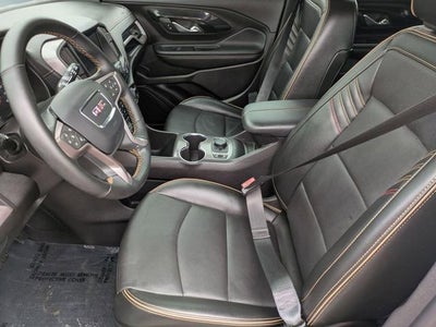 2024 GMC Terrain AT4