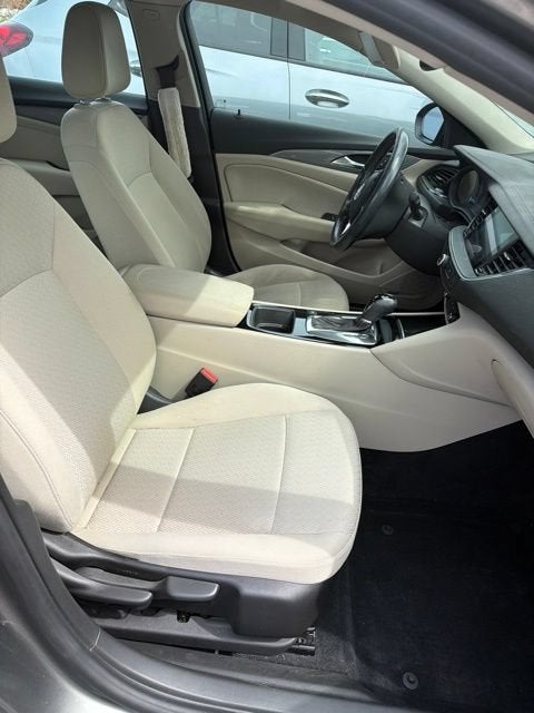 2019 Buick Regal Sportback Preferred