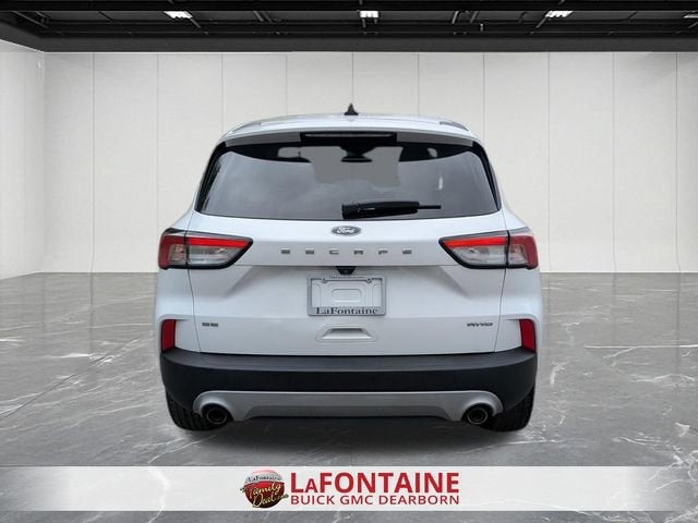 2021 Ford Escape SE