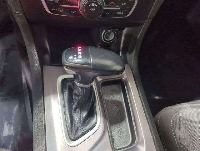 2022 Dodge Charger SXT RWD