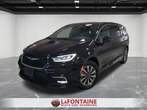 2024 Chrysler Pacifica Hybrid Select