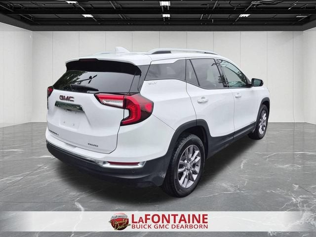 2023 GMC Terrain SLT
