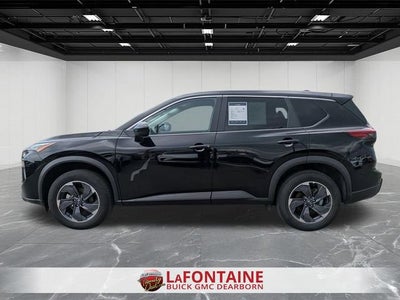 2025 Nissan Rogue SV FWD