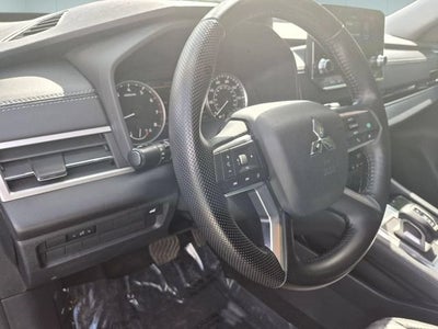 2022 Mitsubishi Outlander SEL Special Edition S-AWC