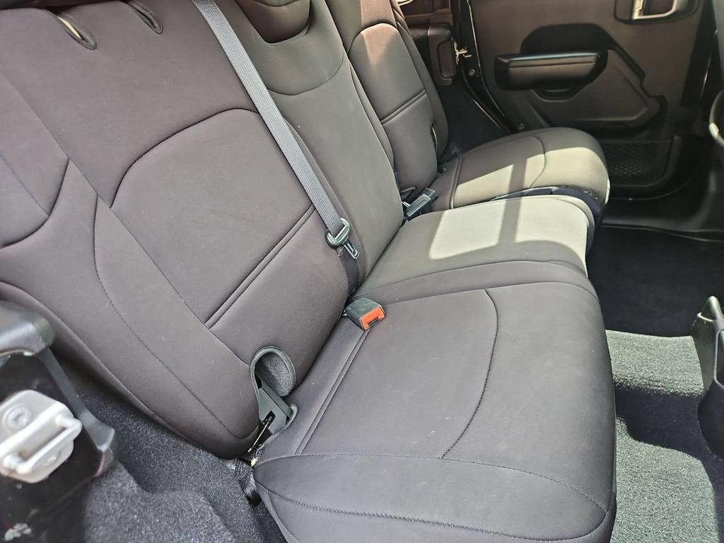 2020 Jeep Wrangler Unlimited Black and Tan