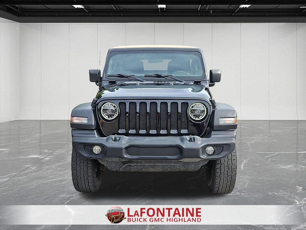2020 Jeep Wrangler Unlimited Black and Tan
