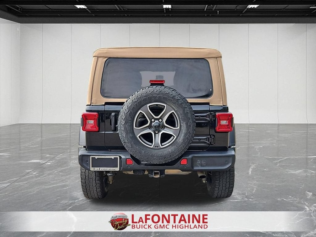 2020 Jeep Wrangler Unlimited Black and Tan