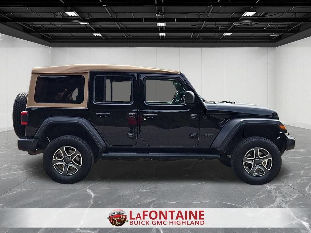 2020 Jeep Wrangler Unlimited Black and Tan