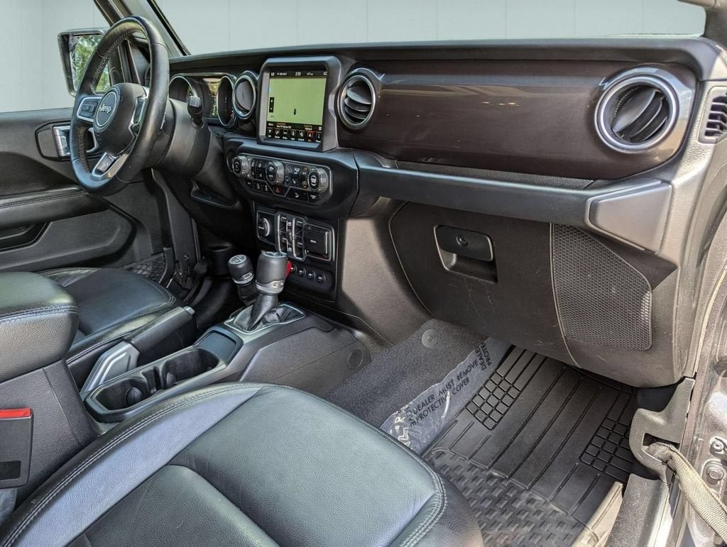 2019 Jeep Wrangler Unlimited Sahara Altitude 4x4