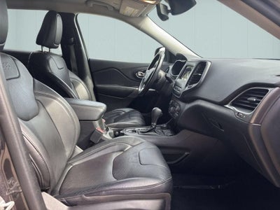 2020 Jeep Cherokee Lux