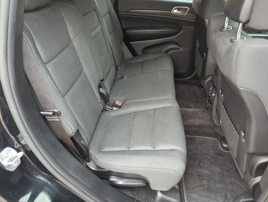 2019 Jeep Grand Cherokee Laredo E