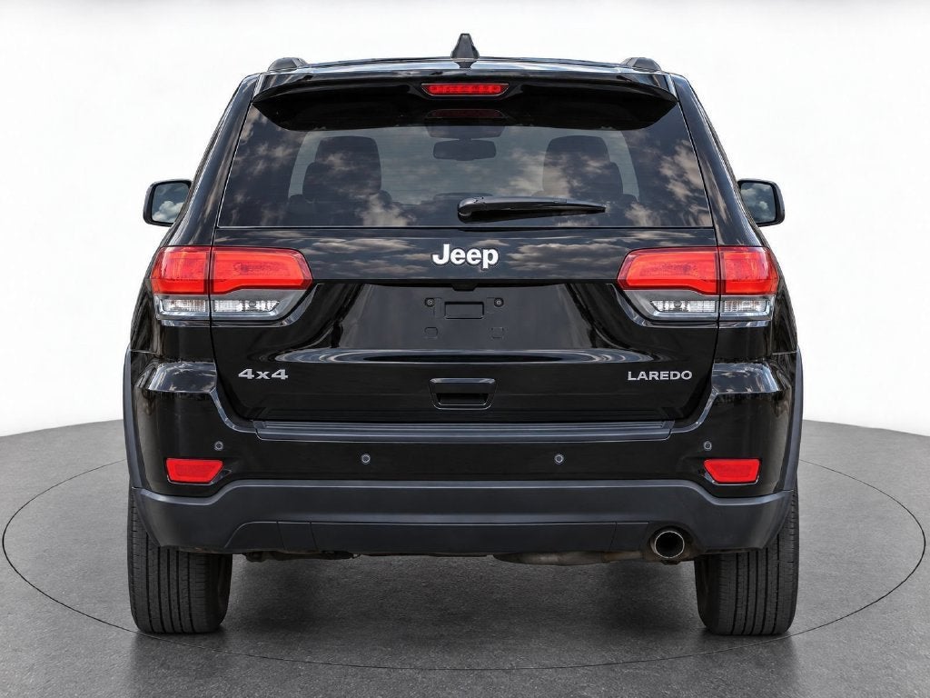 2019 Jeep Grand Cherokee Laredo E 4x4