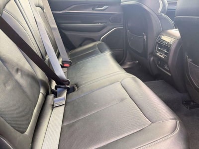 2022 Jeep Grand Cherokee Overland 4x4