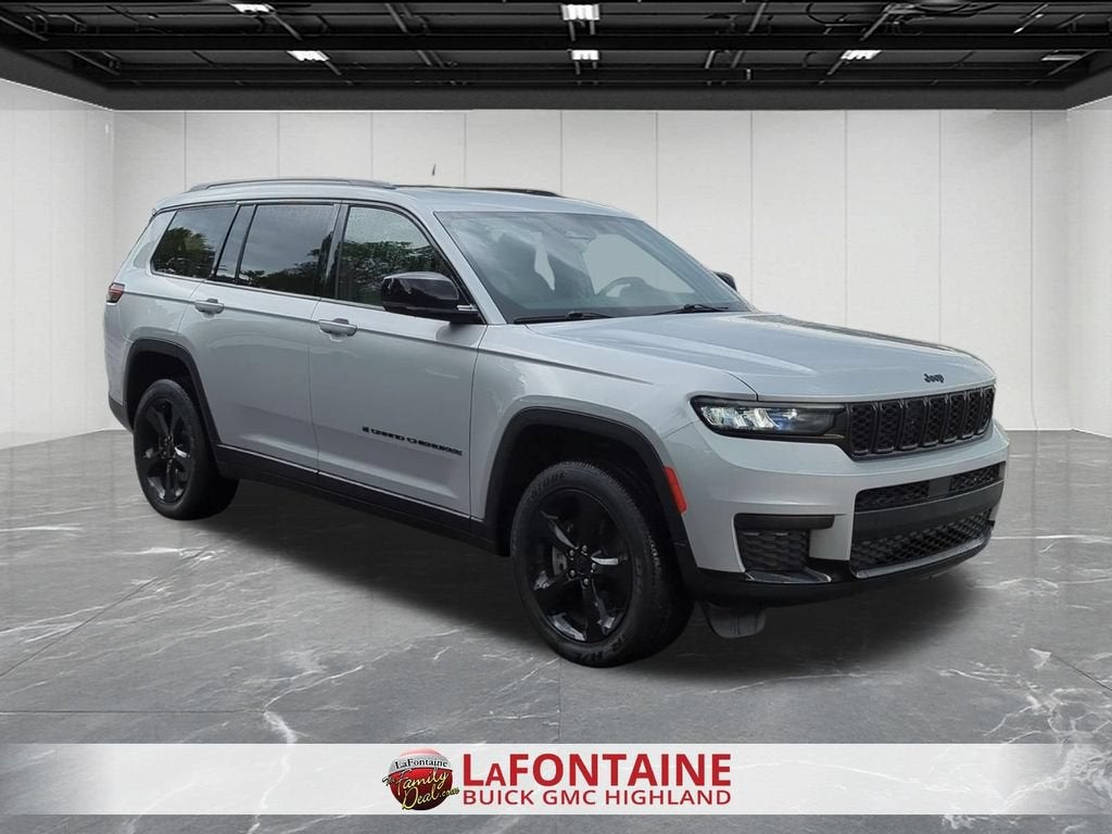 2023 Jeep Grand Cherokee L Altitude 4x4